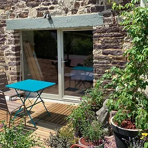 La Maison Des Legendes Aparthotel Paimpont